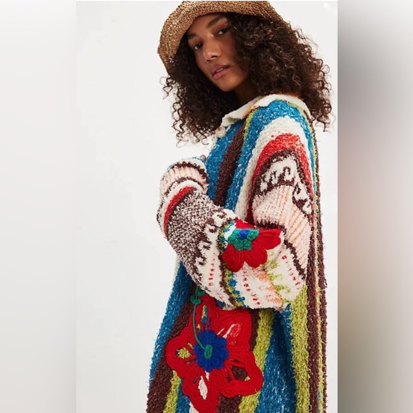 Free People Terry Towel Cardigan Chunky Floral Applique Buttons Oversized - Picture 4 of 7